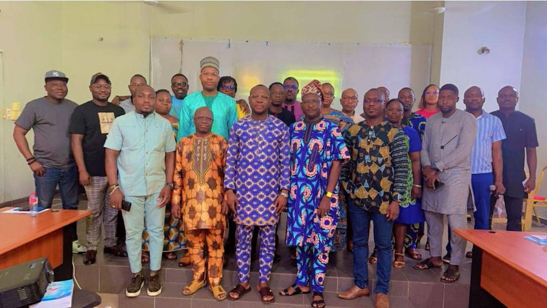 Droits et devoirs des Délégués du Personnel et syndicats dans une entreprise :  La Festrabank-Bénin forme les représentants du personnel des banques et établissements financiers