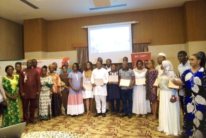 Initiative  » Zéro Palu ! Les Entreprises s’engagent » au Bénin :  Un bilan positif à l’évaluation finale de la première phase Satisfecit décerné à Speak Up Africa et Ecobank Les certificats remis aux Entreprises et Champions