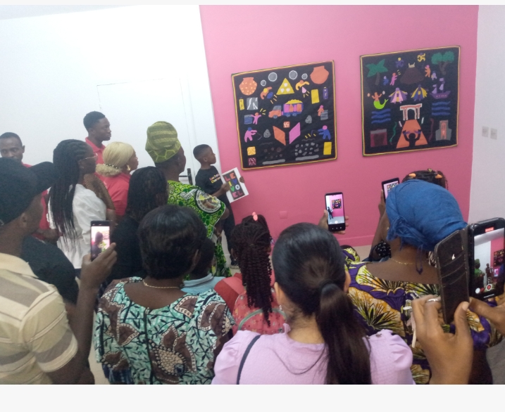 « Des enfants à l’œuvre » de l’Ecole  » Le Petit Poucet  » : Une exposition d’œuvre d’art des enfants qui épate les visiteurs à la Fondation Zinsou à Cotonou (Une initiative ouverte jusqu’au samedi 09 novembre 2024)