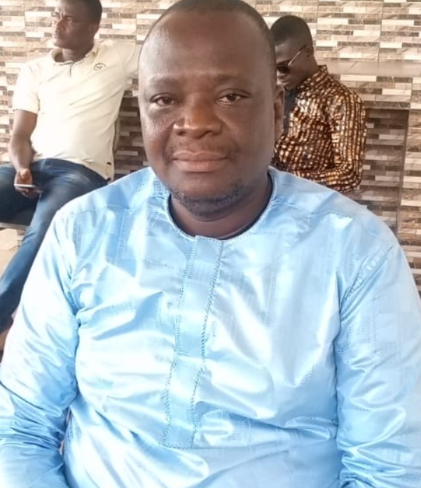 Tournée gouvernementale de réédition de comptes dans les arrondissements : Philippe HOSSOU reconnaissant à Talon, convainc Tori-Bossito et environs