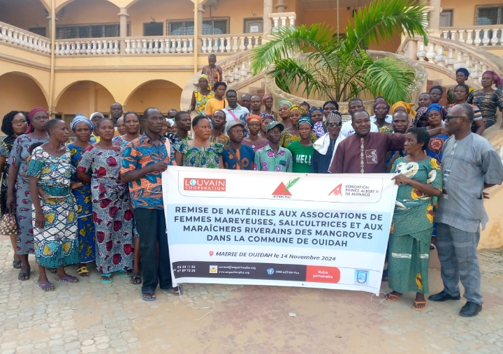 Protection des mangroves dans la commune de Ouidah : L’Ong Action Plus dote des groupements de matériels de travail