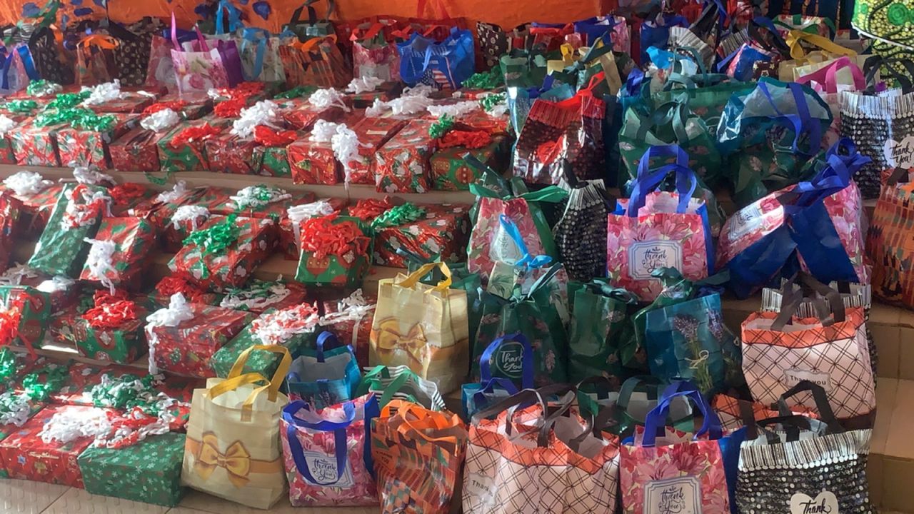 Célébration de la fête de Noël  : L&rsquo;ONG OEHA comble de joie les enfants démunis et orphelins de Dogbo
