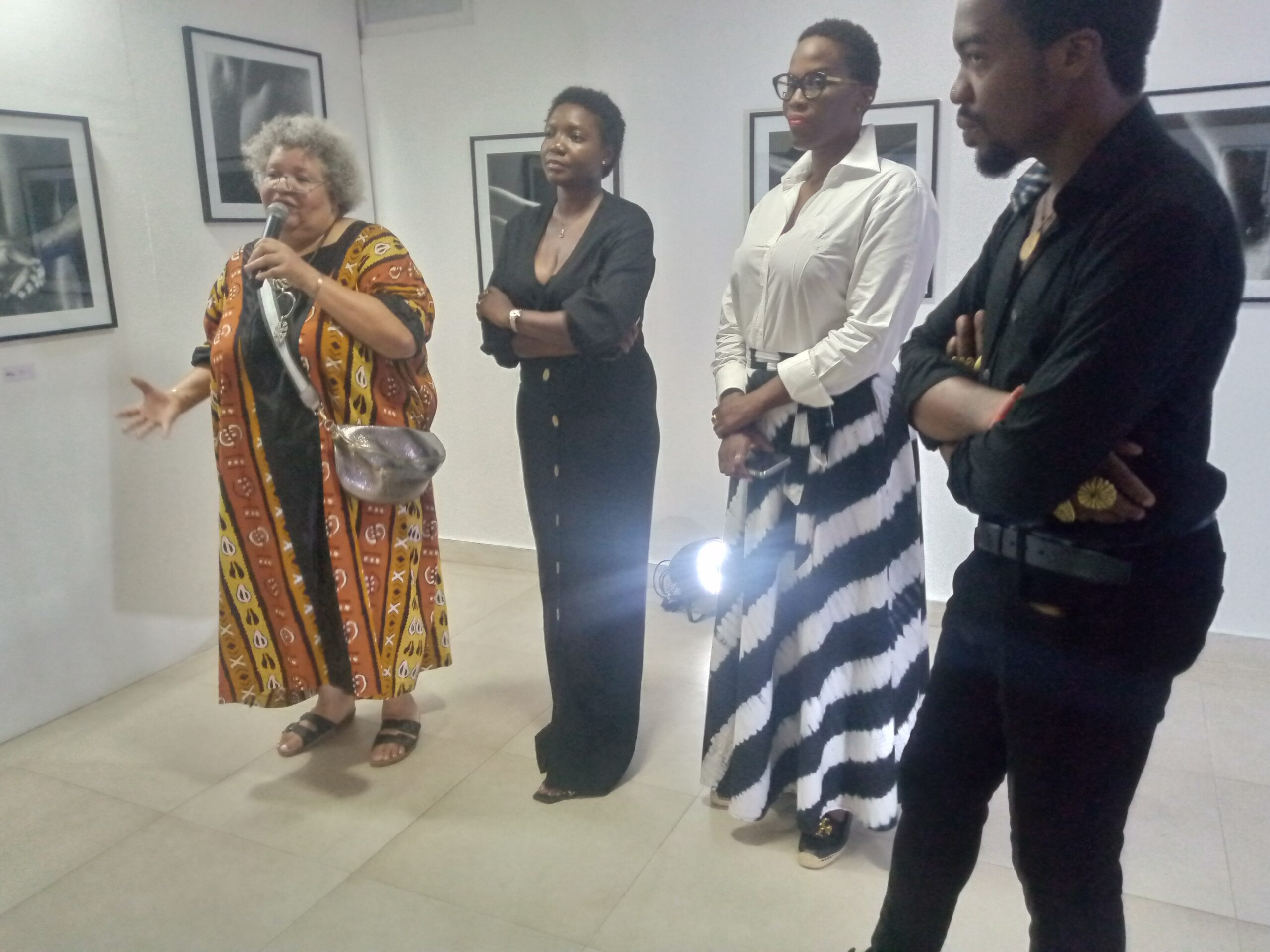 « En Mâle d&rsquo;Émotions » de Cécile Quenum à la galerie Zato de Cotonou : Redécouvrir le corps masculin comme un espace d’expression et de sensibilité