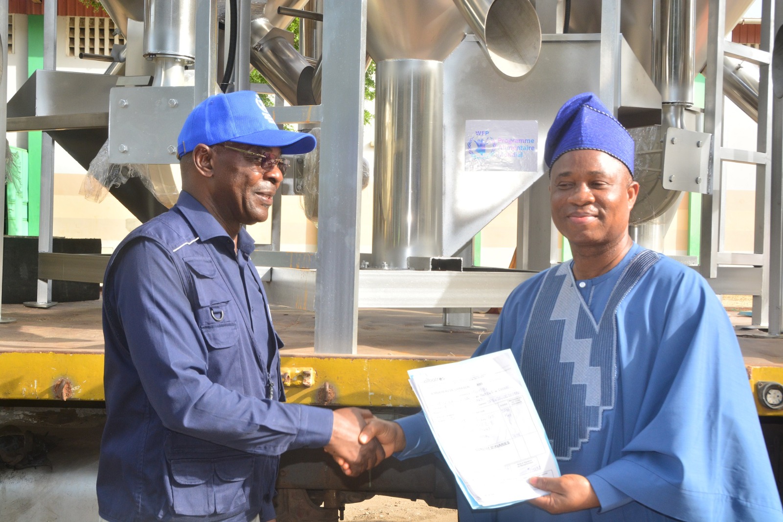 Soutien à la production locale : Le PAM dote 21 organisations agricoles d’équipements modernes -Un appui de 273 millions FCFA aux filières riz, maïs et niébé pour l’alimentation scolaire