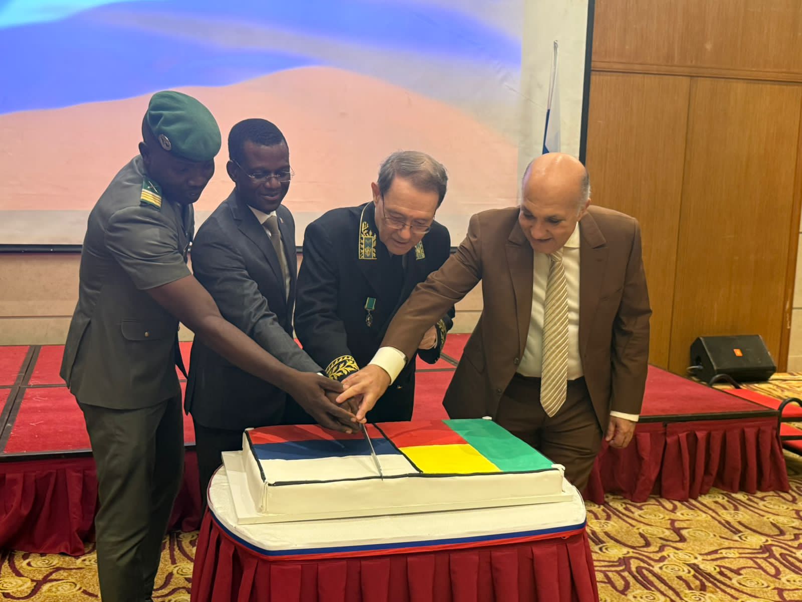 Fête nationale russe 2025 à Cotonou : Le Bénin et la Russie réaffirment leur amitié et leur coopération stratégique