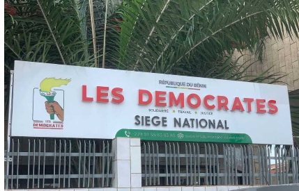 Assemblée nationale : six députés claquent la porte des Démocrates  Le parti de Boni Yayi en plein tumulte à l’hémicycle