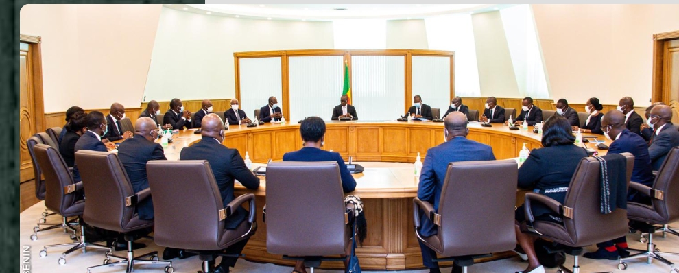 Conseil des Ministres  : Infrastructures publiques rénovées et hauts gradés promus