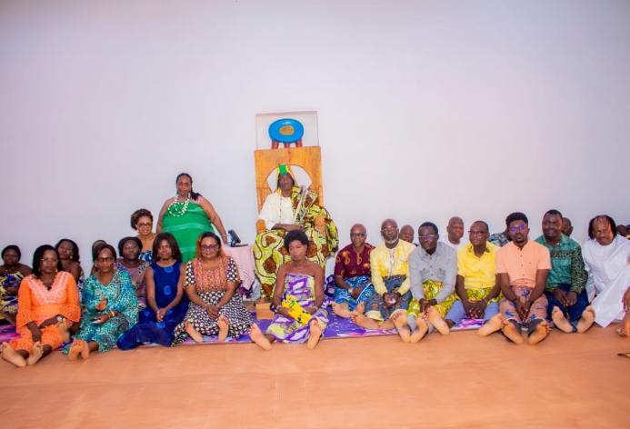 Engagement en faveur des droits humains et de la santé reproductive :  La Directrice IPPF Afrique Marie-Evelyne Petrus-Barry honorée par le Palais royal de Dahomey